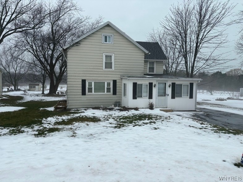 This home features 3 bedrooms and 1.5 baths on 2.38 acres. There - Beach Home for sale in Silver Creek, New York on Beachhouse.com