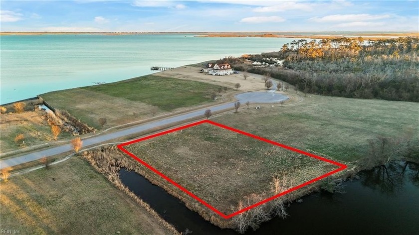 Lovely pond-front, half-acre buildable lot located in the - Beach Lot for sale in Aydlett, North Carolina on Beachhouse.com