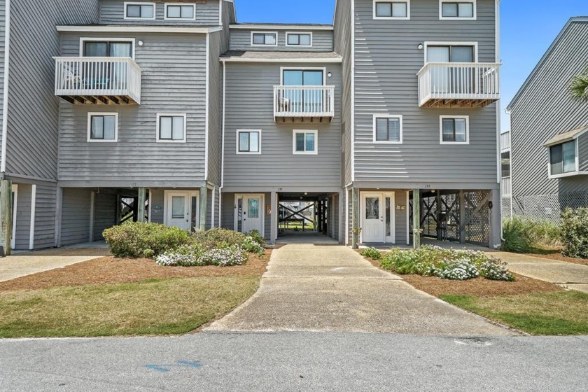 3BR/3.5BA townhome - Perfect vacation rental, second home or - Beach Home for sale in Cape San Blas, Florida on Beachhouse.com