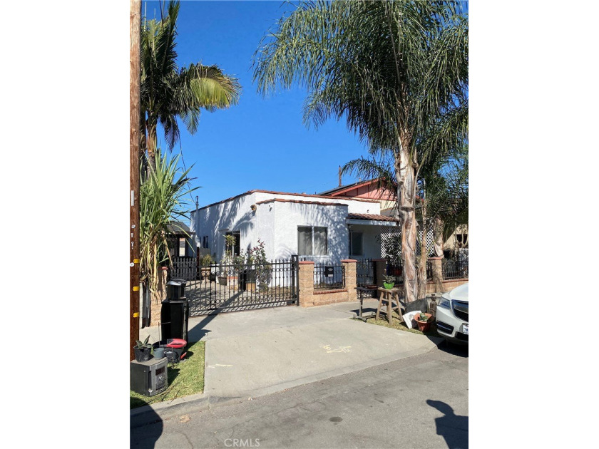 Newly remodeled Front home and New construction ADU!  Great - Beach Home for sale in Long Beach, California on Beachhouse.com