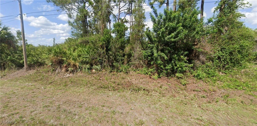 Duplex, Duplex, Duplex! Location, Location, Location!!!This - Beach Lot for sale in Lehigh Acres, Florida on Beachhouse.com