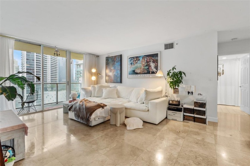 FOR SALE -- Stunning 2-bedroom, 2-bathroom condo in the heart of - Beach Condo for sale in Miami, Florida on Beachhouse.com