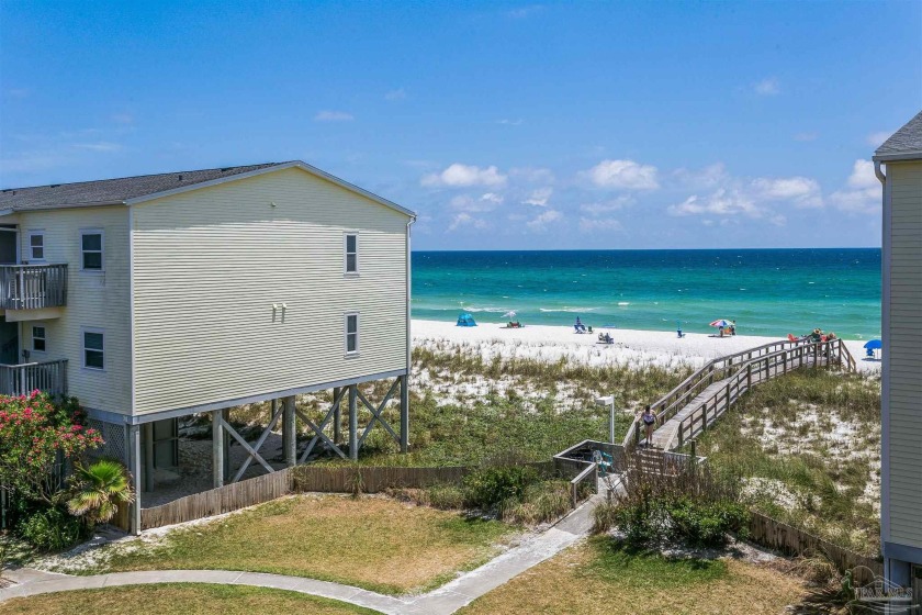 Available for showings between rentals 9/24-9/28 at noon - Beach Home for sale in Pensacola Beach, Florida on Beachhouse.com