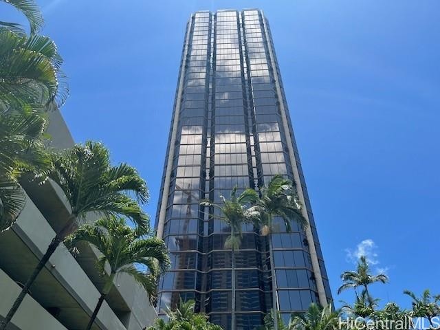 Rarely available spacious two bed and two-bathroom unit with 3 - Beach Condo for sale in Honolulu, Hawaii on Beachhouse.com