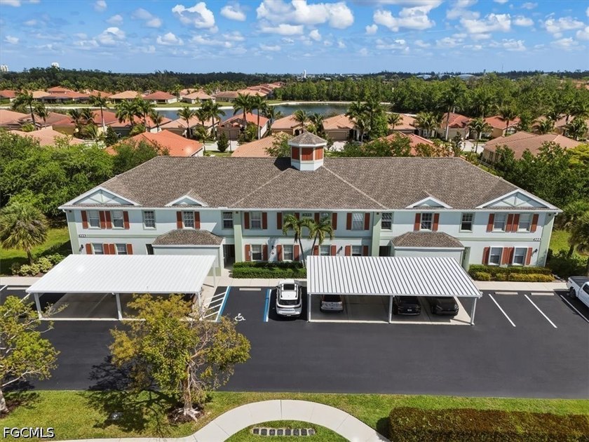 TURNKEY | FULLY FURNISHED 3-BEDROOM CORNER CONDO - FIRST FLOOR - Beach Condo for sale in Fort Myers, Florida on Beachhouse.com