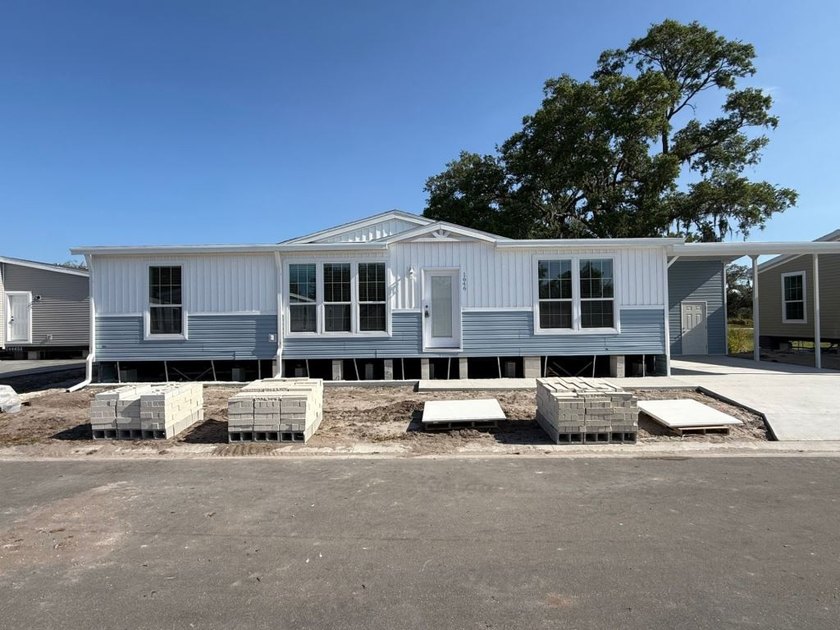 Welcome to Winds of St. Armands South, a premier 55+ - Beach Home for sale in Sarasota, Florida on Beachhouse.com