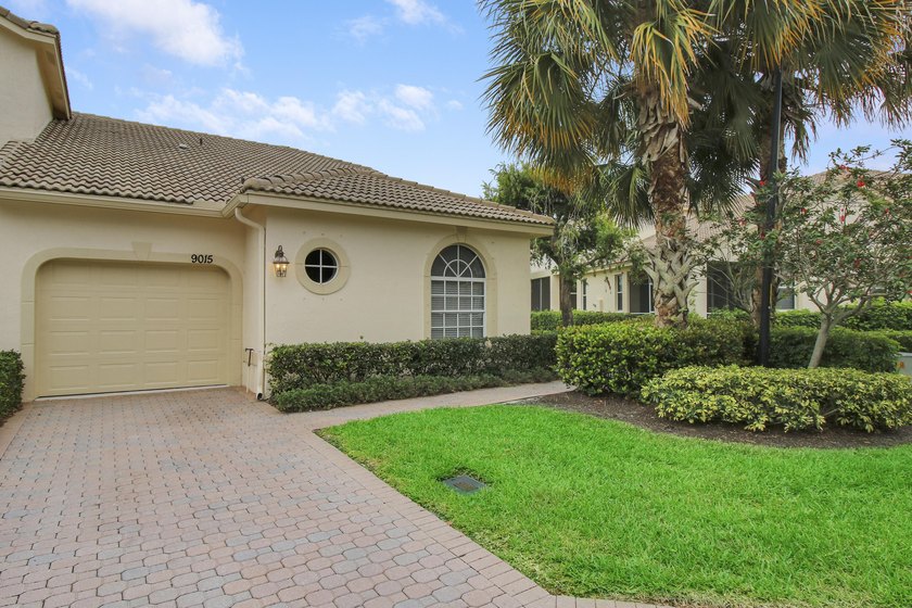 WONDERFUL OPPORTUNITY IN CASTLE PINES - PGA VILLAGE! Spacious - Beach Townhome/Townhouse for sale in Port Saint Lucie, Florida on Beachhouse.com
