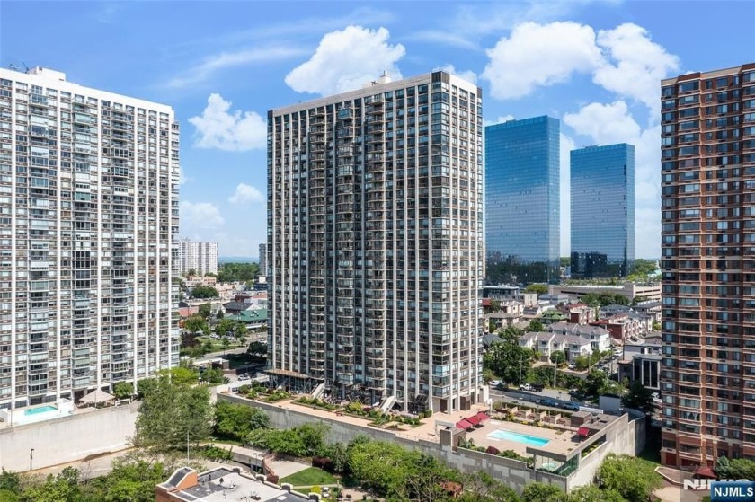 Come & Enjoy Amazing Panoramic views of NYC and The Hudson River - Beach Home for sale in Fort Lee, New Jersey on Beachhouse.com