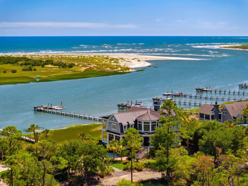 Reminiscent of an old New England-style seacoast home with - Beach Home for sale in Johns Island, South Carolina on Beachhouse.com