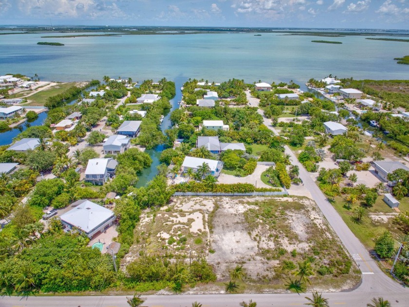 Cleared canal-front lot in Sugarloaf Shores with building permit - Beach Lot for sale in Sugarloaf Key, Florida on Beachhouse.com