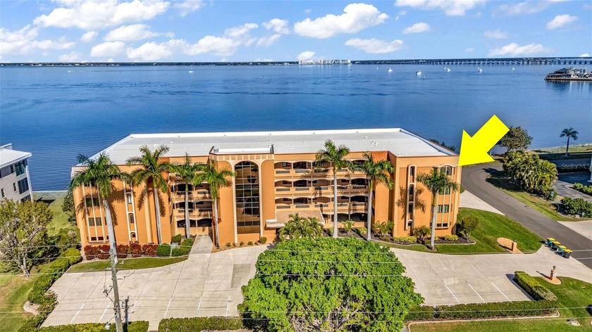 BEAUTIFUL WATERFRONT CONDO! This furnished 3 Bedroom, 2.5 - Beach Condo for sale in Punta Gorda, Florida on Beachhouse.com
