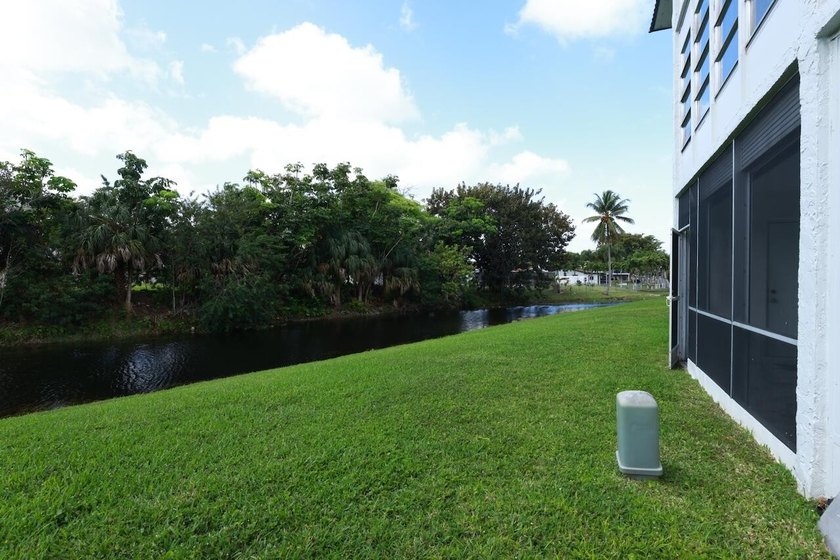 Come see this Spacious WATERFRONT property awaiting you, it's - Beach Condo for sale in Margate, Florida on Beachhouse.com