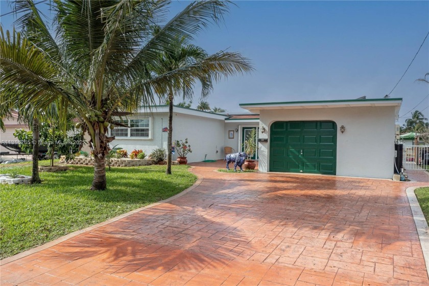 You do not want to miss out on this opportunity to own this - Beach Home for sale in Fort  Lauderdale, Florida on Beachhouse.com