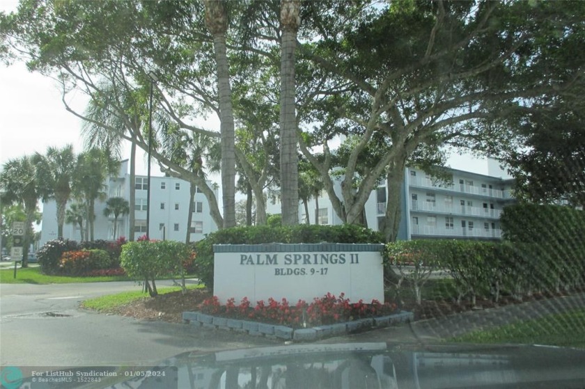 AWESOME 2/2 CORNER CONDO ON THE SECOND FLOOR, WITH SPECTACULAR - Beach Condo for sale in Margate, Florida on Beachhouse.com