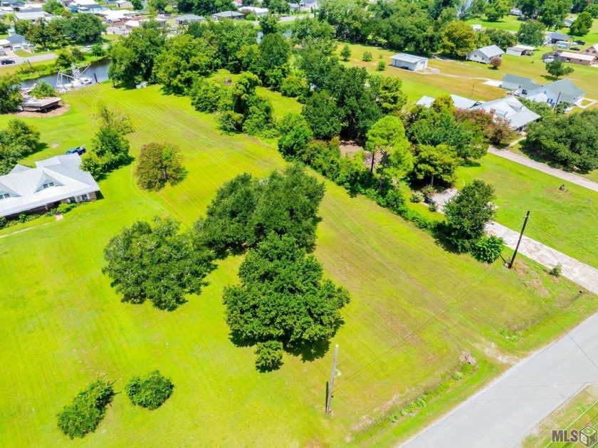 **DEPOSIT TO BE HELD BY TITLE COMPANY*** Home is being sold*AS - Beach Lot for sale in Chauvin, Louisiana on Beachhouse.com