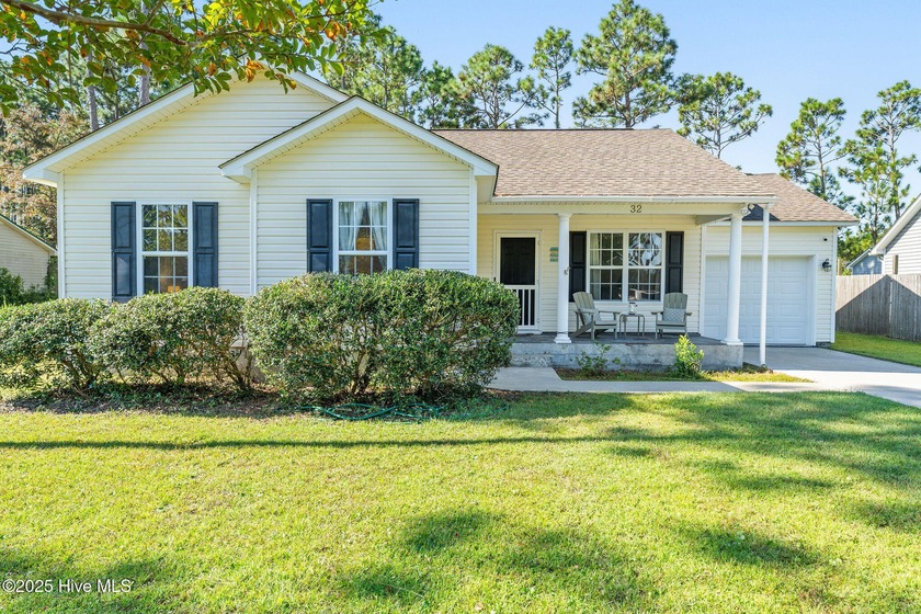 PRICE REDUCED! MOTIVATED SELLER/ NEGOTIABLE! NO HOA! Large - Beach Home for sale in Southport, North Carolina on Beachhouse.com