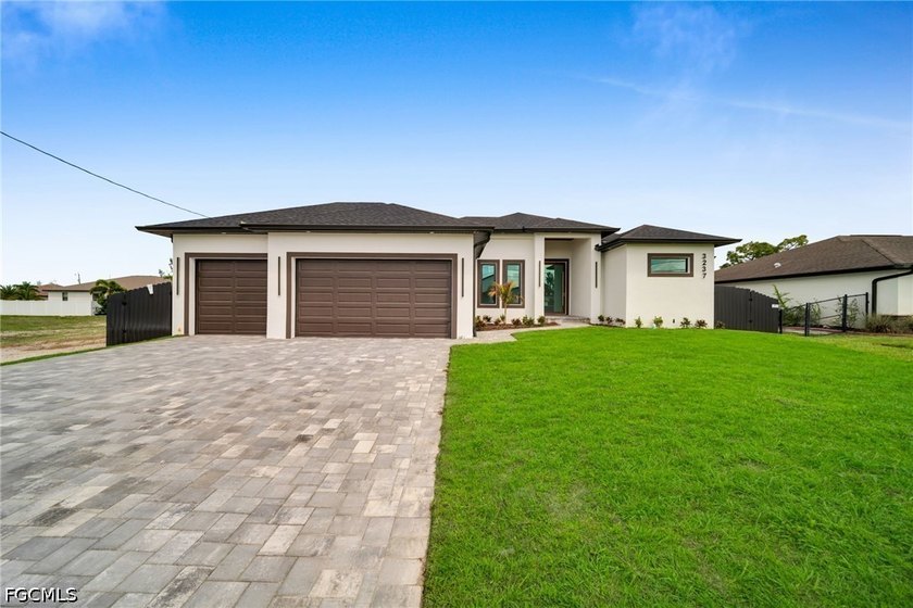 Showcasing bold modern design, this 2026 built Ruby model offers - Beach Home for sale in Cape Coral, Florida on Beachhouse.com
