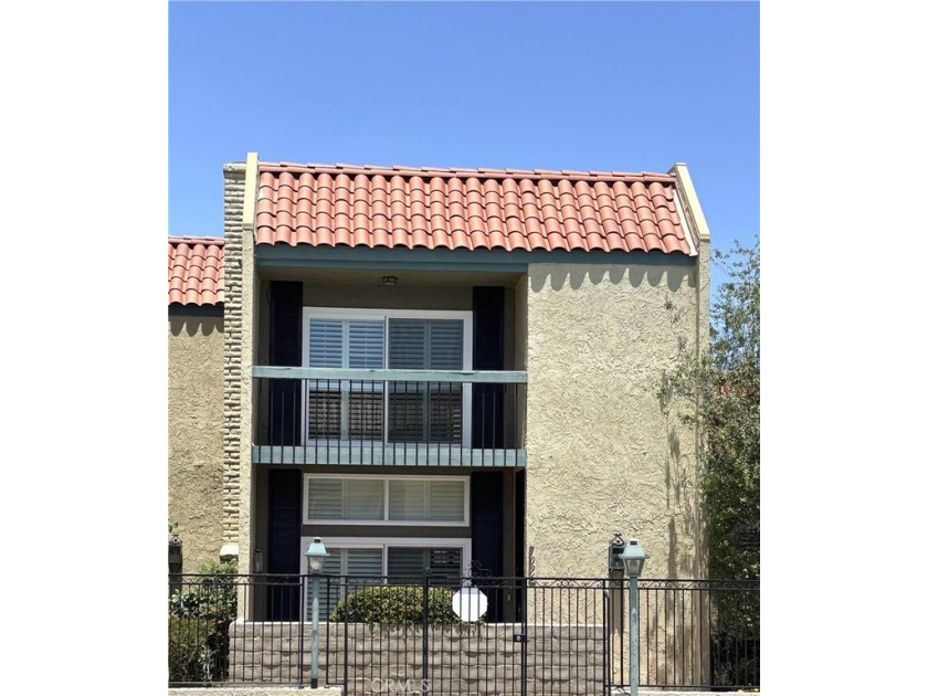 This charming townhouse PUD in the Bixby Hill Gardens community - Beach Townhome/Townhouse for sale in Long Beach, California on Beachhouse.com