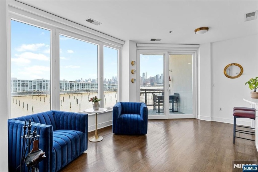 Look no further for breathtaking New York City skyline views and - Beach Home for sale in Weehawken, New Jersey on Beachhouse.com