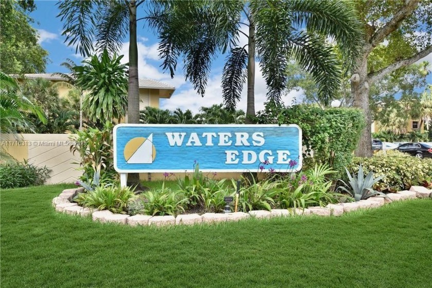 Clean, Renovated 2/2 on 3rd floor of 3-story elevator building - Beach Condo for sale in Coral Springs, Florida on Beachhouse.com