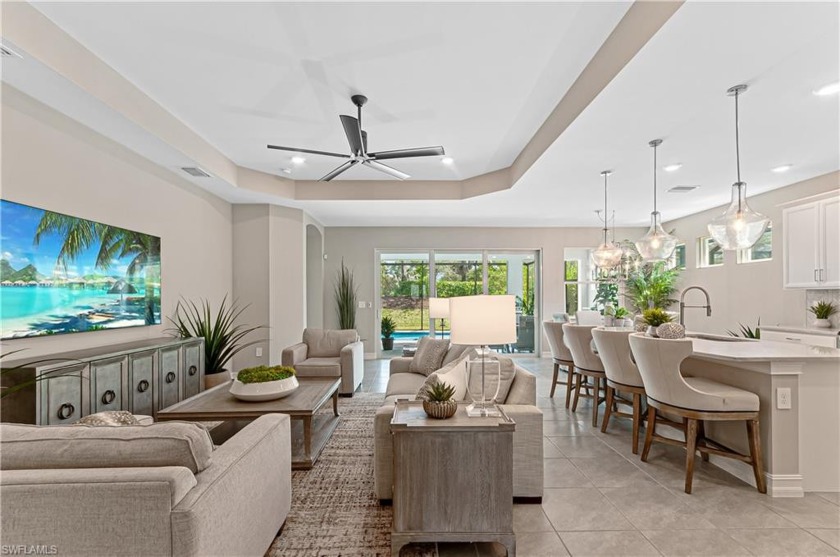 Meticulously maintained and fully furnished with designer - Beach Home for sale in Naples, Florida on Beachhouse.com
