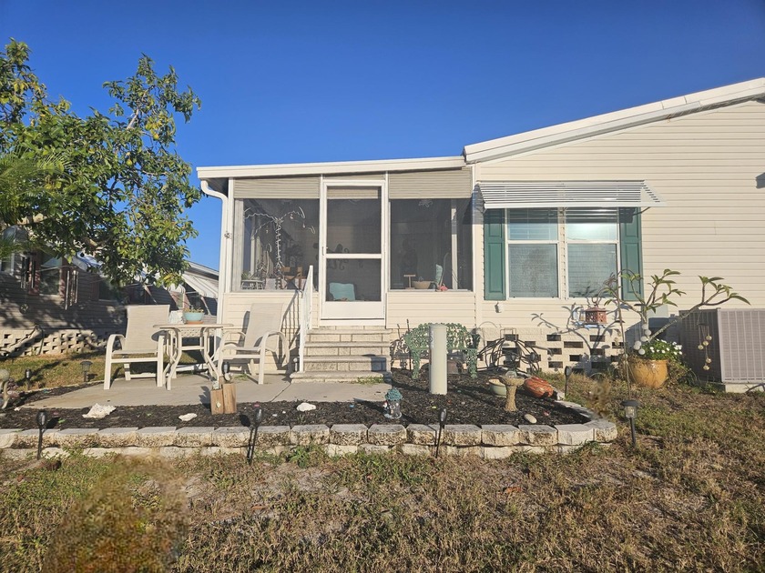 Tour this Stunning home in our 55+,age qualified, land lease - Beach Home for sale in Tarpon Springs, Florida on Beachhouse.com