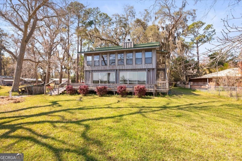 Beautiful coastal home on DEEP WATER! Interior has fresh paint - Beach Home for sale in Waverly, Georgia on Beachhouse.com