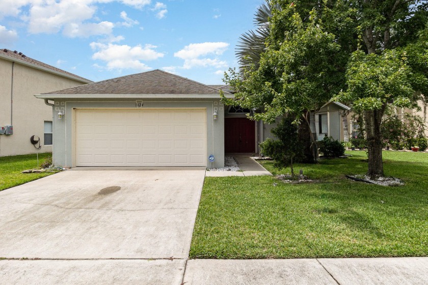 SELLER SAYS SELL NOW!   Bring all offers! This home features 3 - Beach Home for sale in Palm Bay, Florida on Beachhouse.com