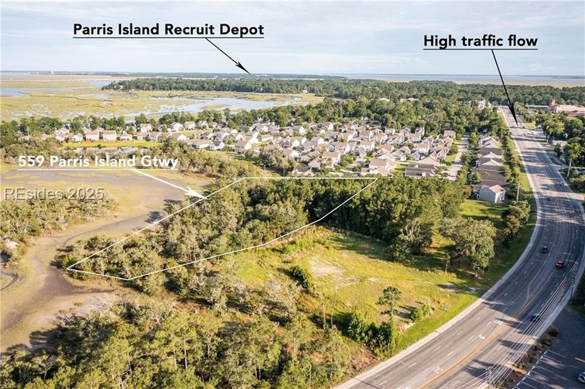 Great Commercial Investment Opportunity. This 2.82 acres of - Beach Commercial for sale in Beaufort, South Carolina on Beachhouse.com