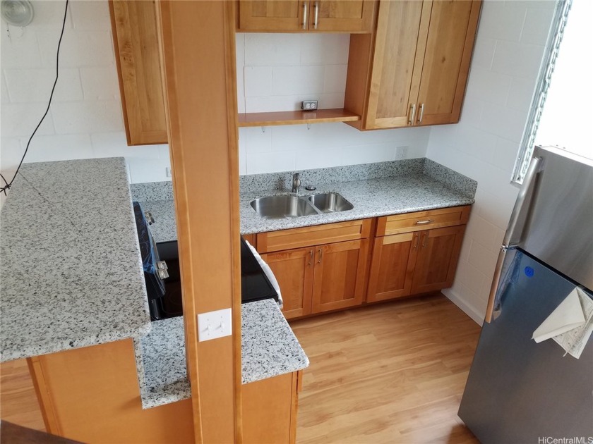 Unbelievable price reduction on this top floor, corner unit. The - Beach Condo for sale in Kaneohe, Hawaii on Beachhouse.com