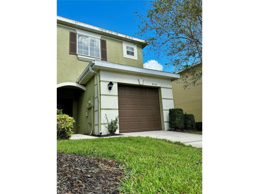 Well loved townhome in a gated community situated in a great - Beach Townhome/Townhouse for sale in Tampa, Florida on Beachhouse.com