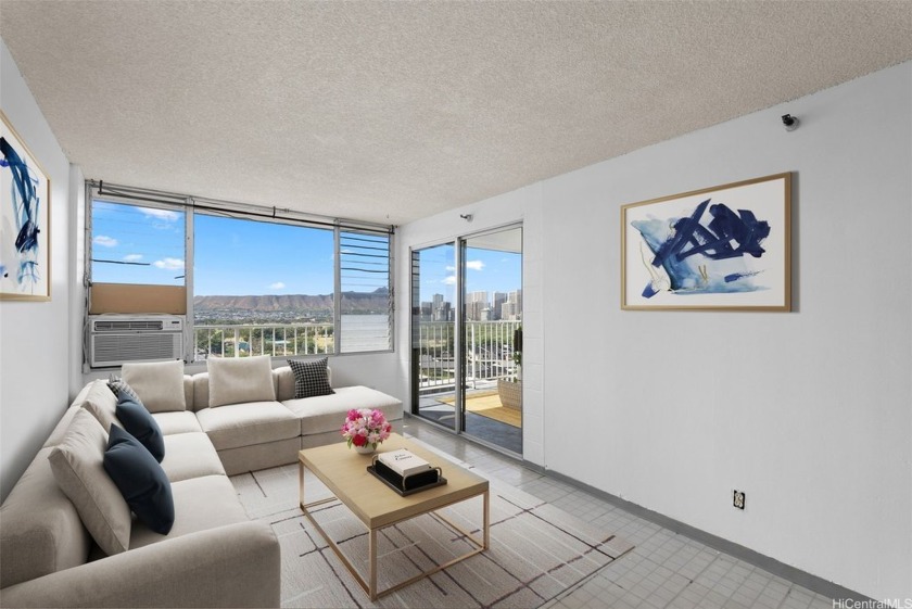 Incredible Opportunity with Sweeping Diamond Head Views! This - Beach Condo for sale in Honolulu, Hawaii on Beachhouse.com