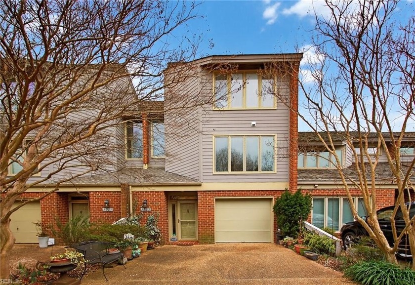 Welcome to 3925 Ocean Cut Lane, located in the desirable - Beach Townhome/Townhouse for sale in Virginia Beach, Virginia on Beachhouse.com