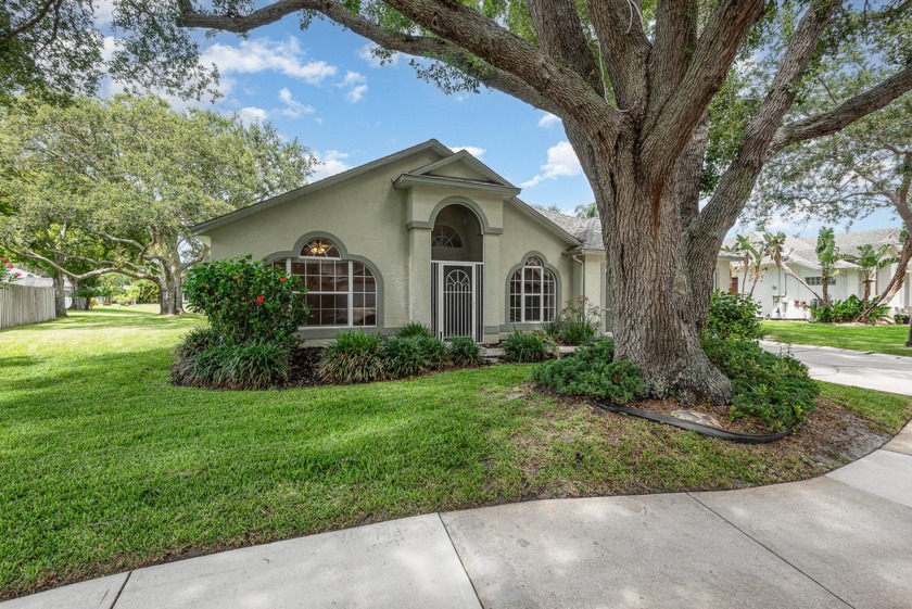 Don't miss out! Great house in a lovely community with a - Beach Home for sale in Melbourne, Florida on Beachhouse.com