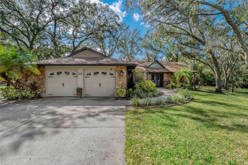 Looking for peace, tranquility and plenty of space to stretch - Beach Home for sale in New Port Richey, Florida on Beachhouse.com