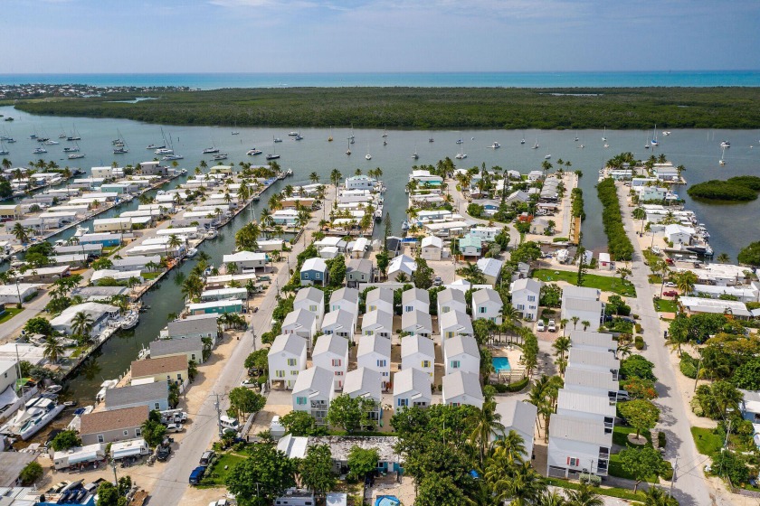 Charming and affordable at Townhomes of Sister's Creek in - Beach Home for sale in Marathon, Florida on Beachhouse.com