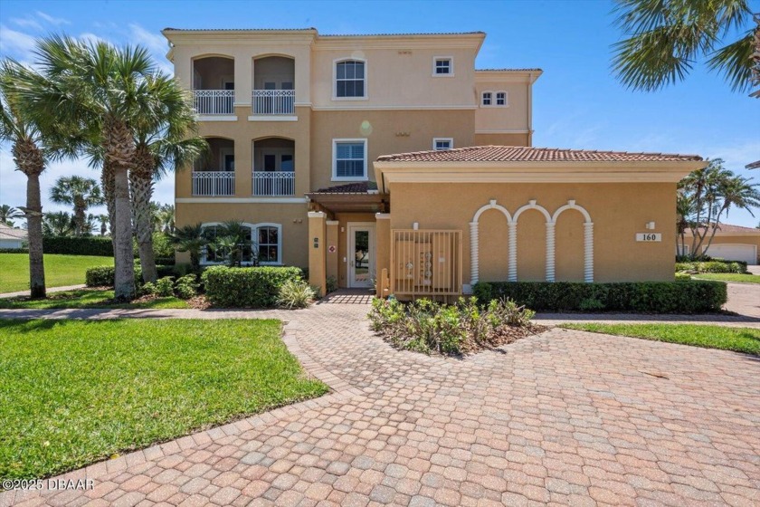 THIS IS WHERE YOU CAN LIVE LUXURIOUSLY CAREFREE BY THE OCEAN AND - Beach Condo for sale in Palm Coast, Florida on Beachhouse.com