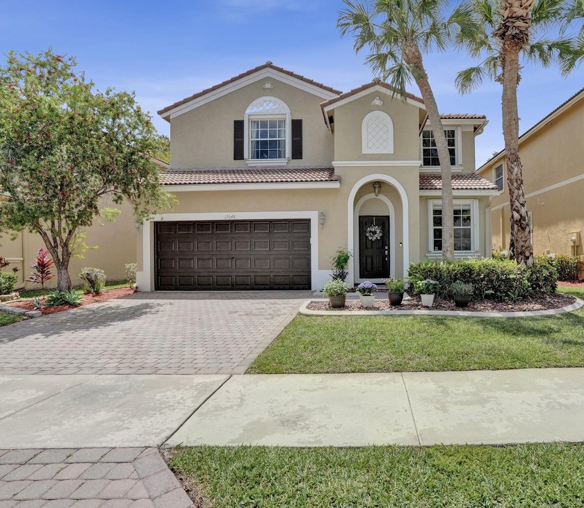Gorgeous move-in ready home in the gated community of Vizcaya - Beach Home for sale in Coral Springs, Florida on Beachhouse.com