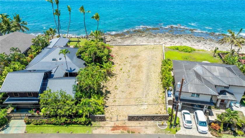 Discover a gem on Oahu's Leeward coast: a prime 12,963 sq. ft - Beach Lot for sale in Waianae, Hawaii on Beachhouse.com