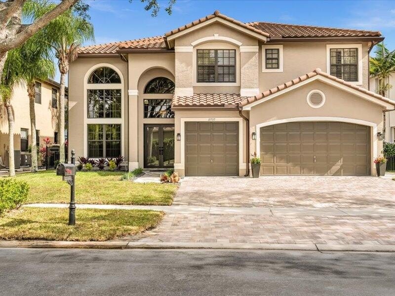 Welcome to this stunning Dubonnet model in the highly - Beach Home for sale in Boca Raton, Florida on Beachhouse.com