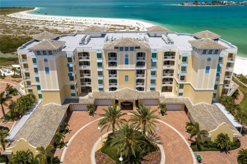 Welcome to the exclusive community of Sunset Pointe on Collany - Beach Condo for sale in St. Petersburg, Florida on Beachhouse.com