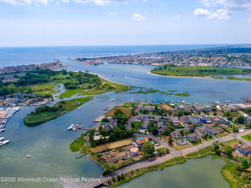 Rare opportunity to own this dream riverfront home with an - Beach Home for sale in Brielle, New Jersey on Beachhouse.com