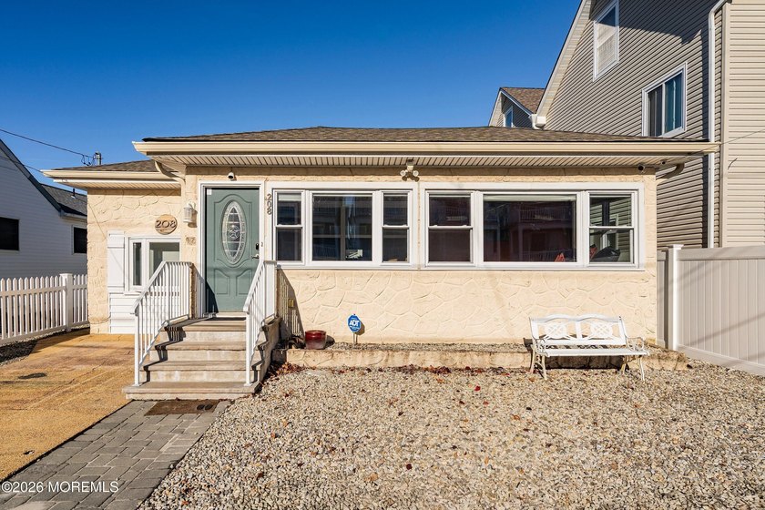 This large updated ranch sits on a 40 x 100 lot with a spacious - Beach Home for sale in Seaside Heights, New Jersey on Beachhouse.com