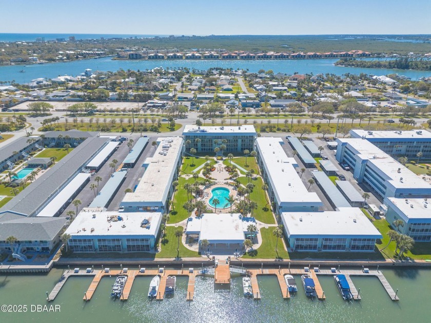 Completely renovated 1st floor condo in New Smyrna beach. No - Beach Condo for sale in New Smyrna Beach, Florida on Beachhouse.com