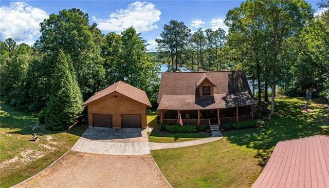 City Life or Country Life-you-make-the choice. . .
Southland Log - Beach Home for sale in Lancaster, Virginia on Beachhouse.com