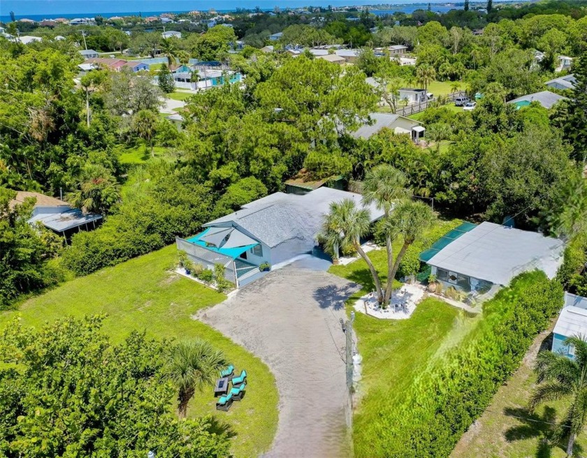 Check this out!!! Three Unique Charming Boho Beach Bungalows on - Beach Townhome/Townhouse for sale in Nokomis, Florida on Beachhouse.com