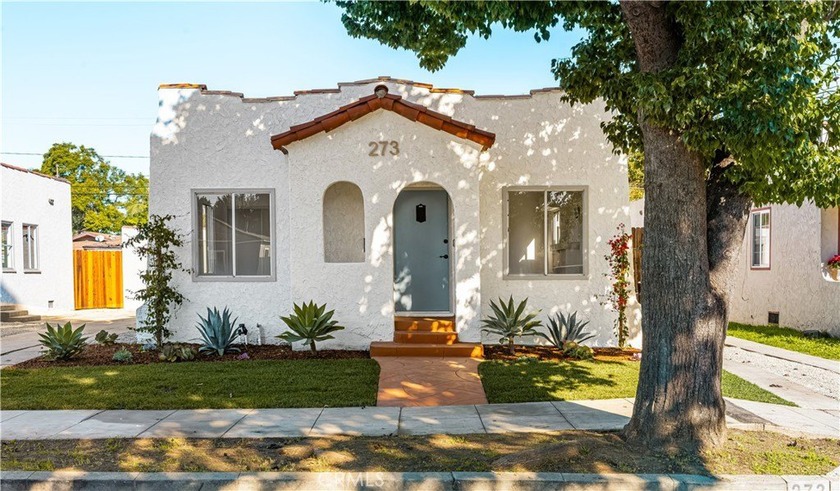 Don't miss your opportunity to be the proud new owner of this - Beach Home for sale in Long Beach, California on Beachhouse.com