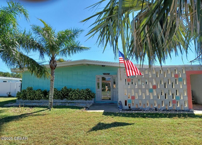 Cool vibe Move-in-Ready BEACH HOUSE in a RIVERFRONT neighborhood - Beach Home for sale in Port Orange, Florida on Beachhouse.com