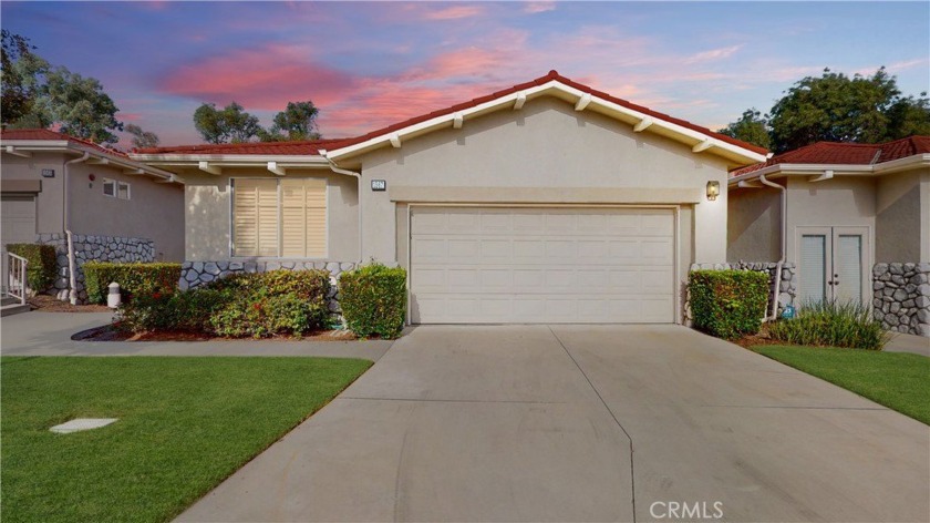 Experience luxury living in this exquisite end-unit home nestled - Beach Condo for sale in Upland, California on Beachhouse.com