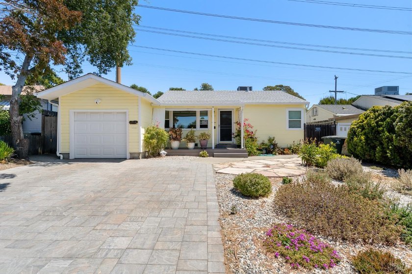 Large Lot | Updated | Move-In Ready. Beautiful home on a - Beach Home for sale in Vallejo, California on Beachhouse.com